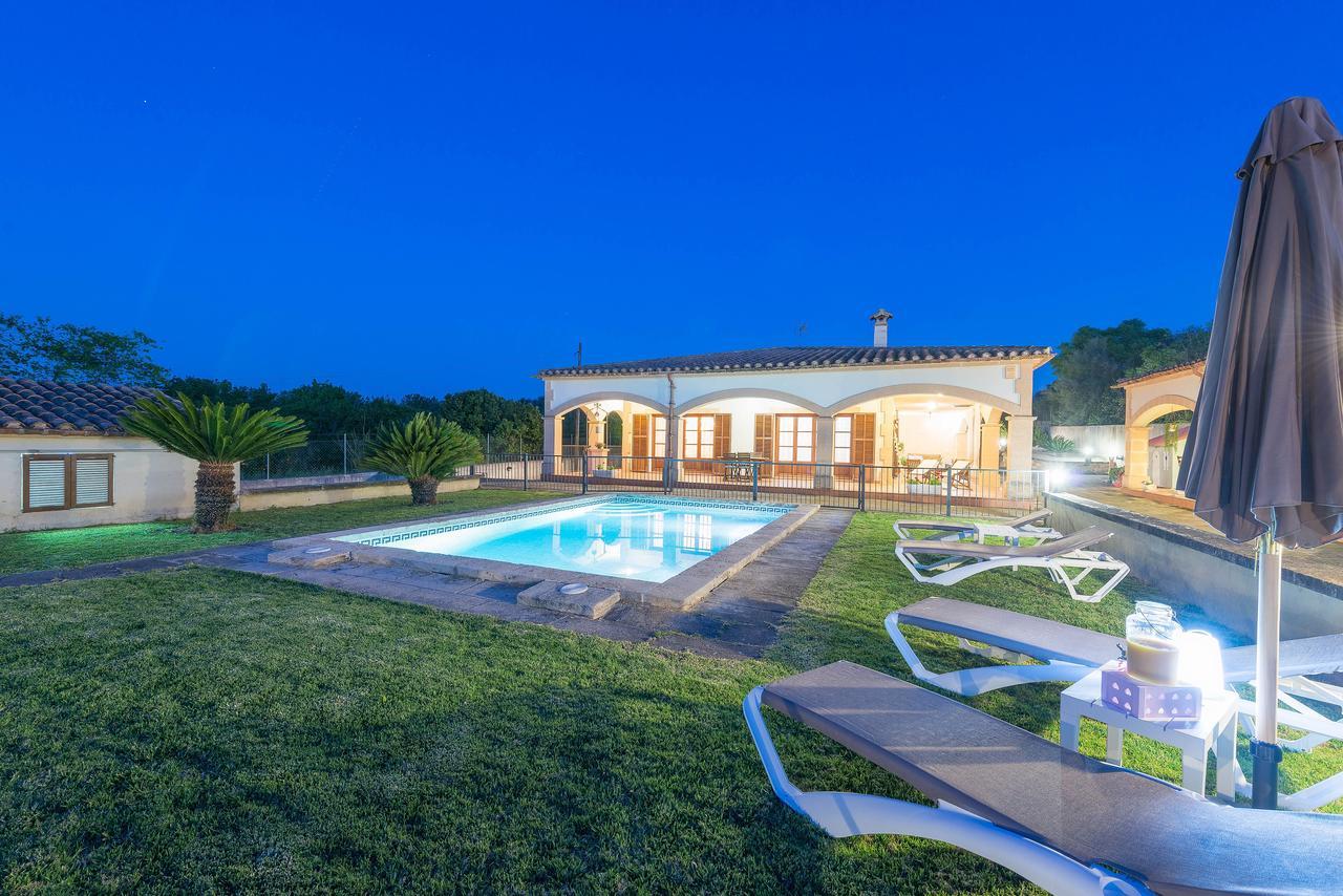 Ses Covetes Villa Petra  Exterior photo